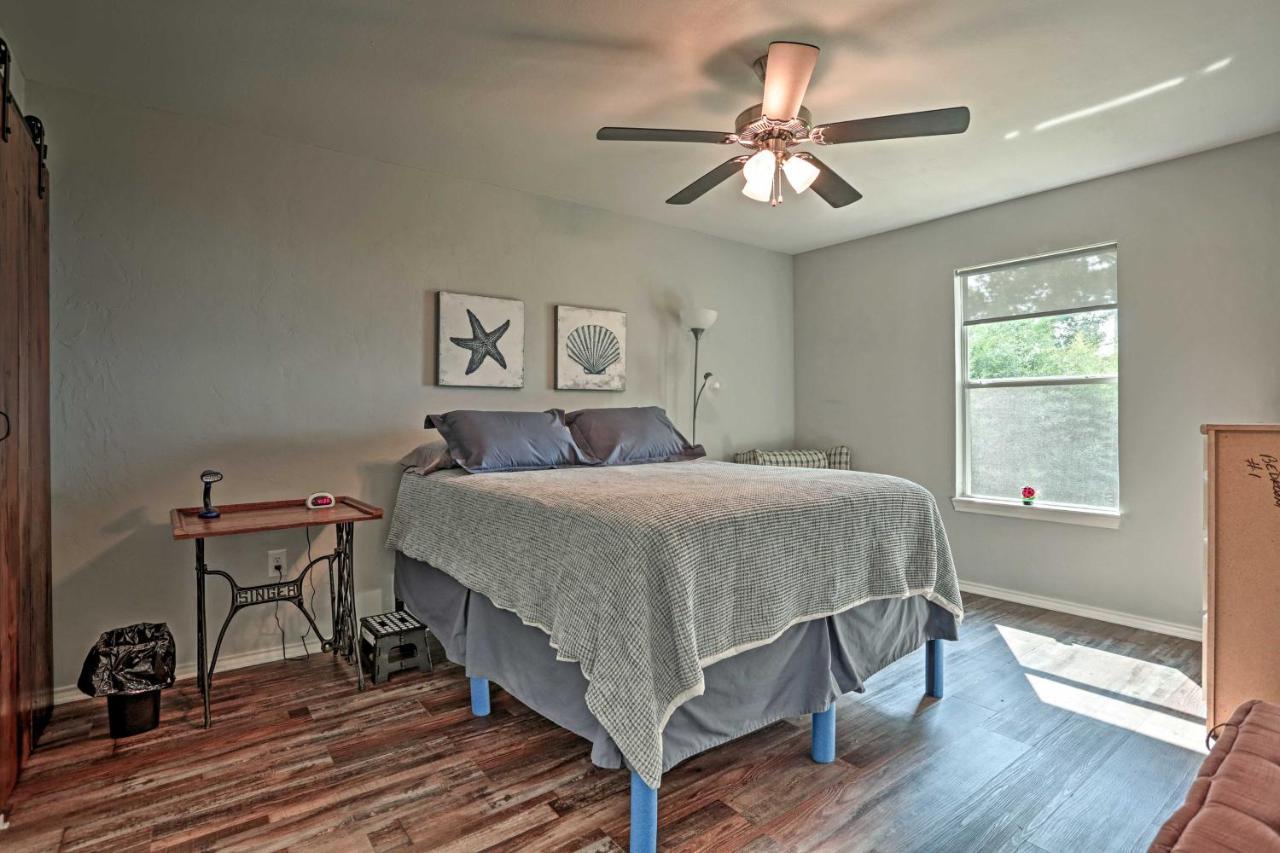 Relaxing Texas Getaway, 1 Mile To Boat Ramp! Villa Jefferson Eksteriør billede